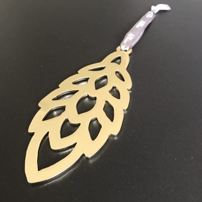 Stor guldkogle Airies stor guldkogle