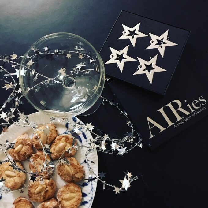 Airies sølvstjerner Airies sølvstjerner